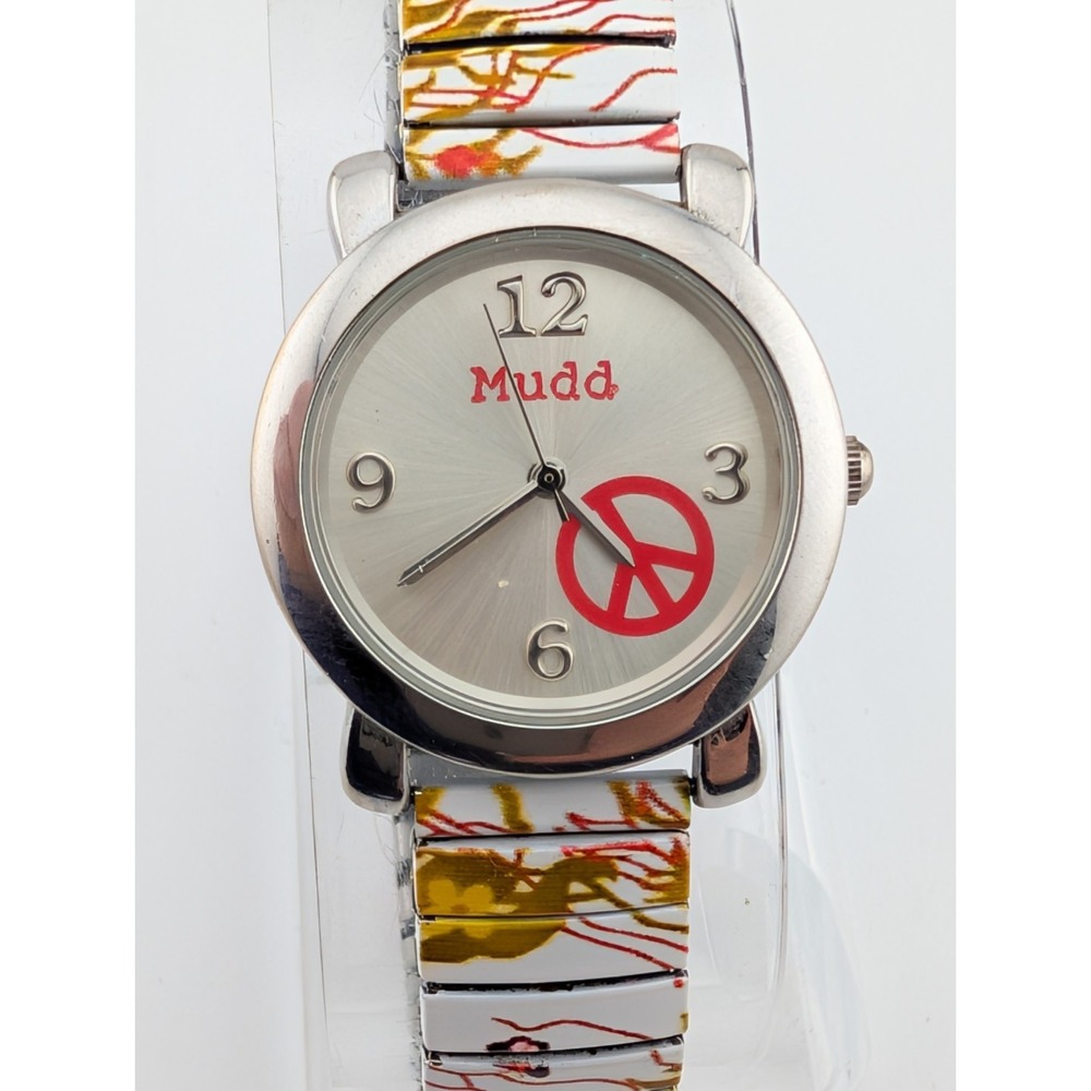 Mudd Watch Women 30mm Case Peace Sign Dial Butterfly Stretch Band- New Battery